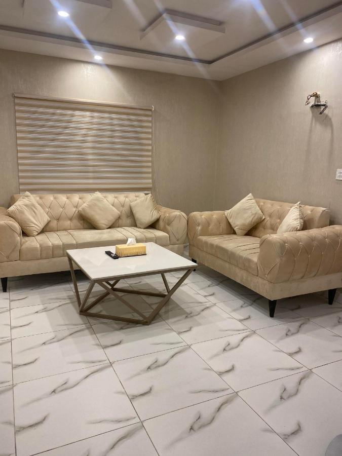 Luxe Suites Bahria Town Лахор Екстер'єр фото