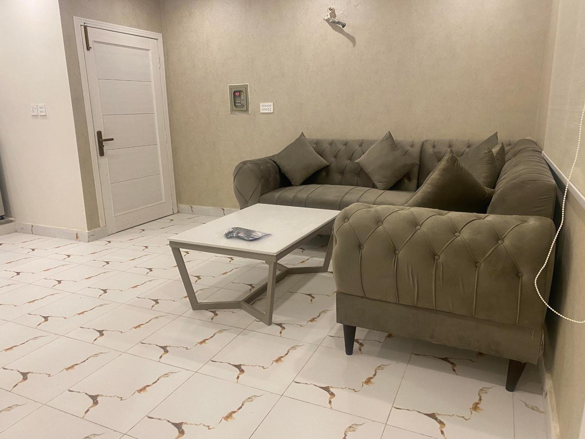 Luxe Suites Bahria Town Лахор Екстер'єр фото
